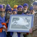 With Baba Avtar Singhji and Buga Singh and members and friends of Baba Bidi Chand Dal in Anandpur Sahib. (<a href="httpss://dalbirsindia.wordpress.com" target="_blank">Photo by Dalbir Singh</a>)