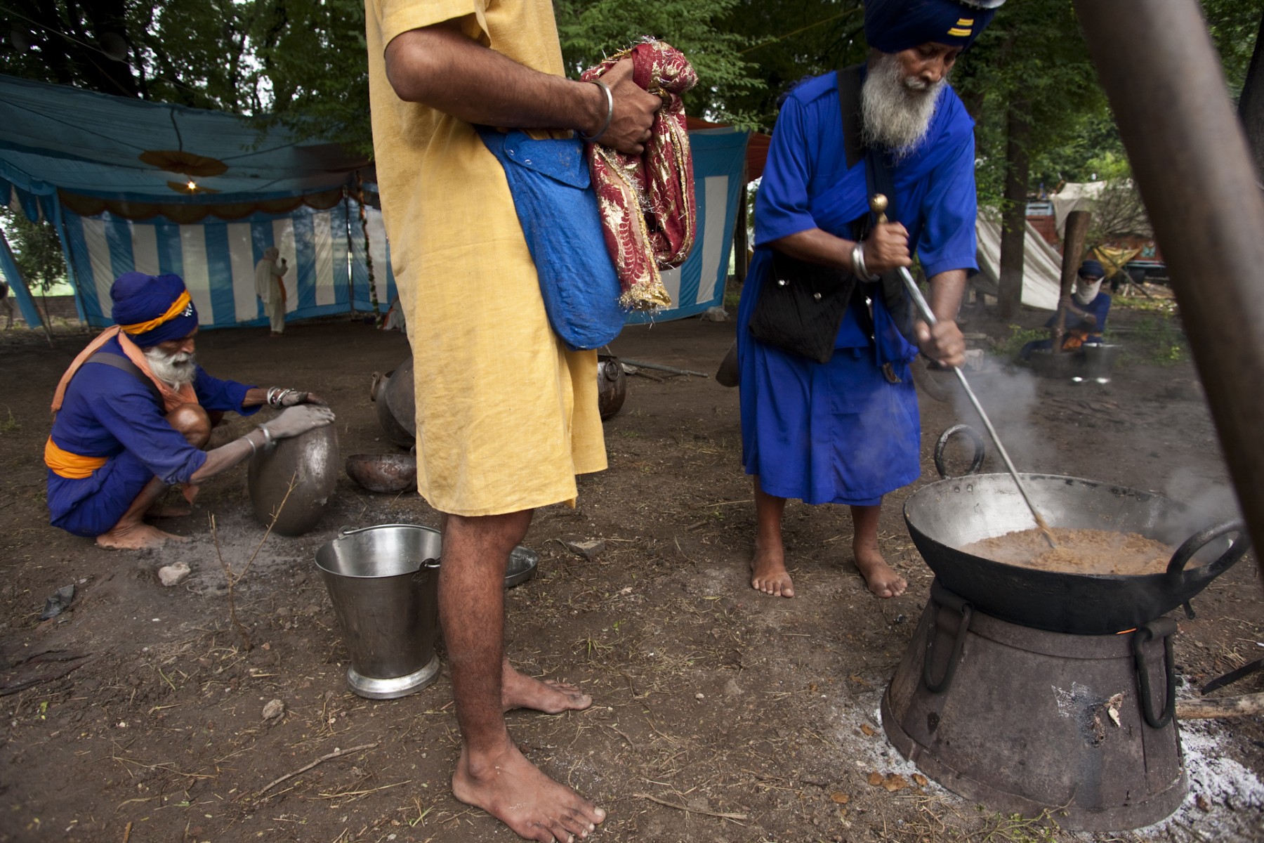 Preparing prashad